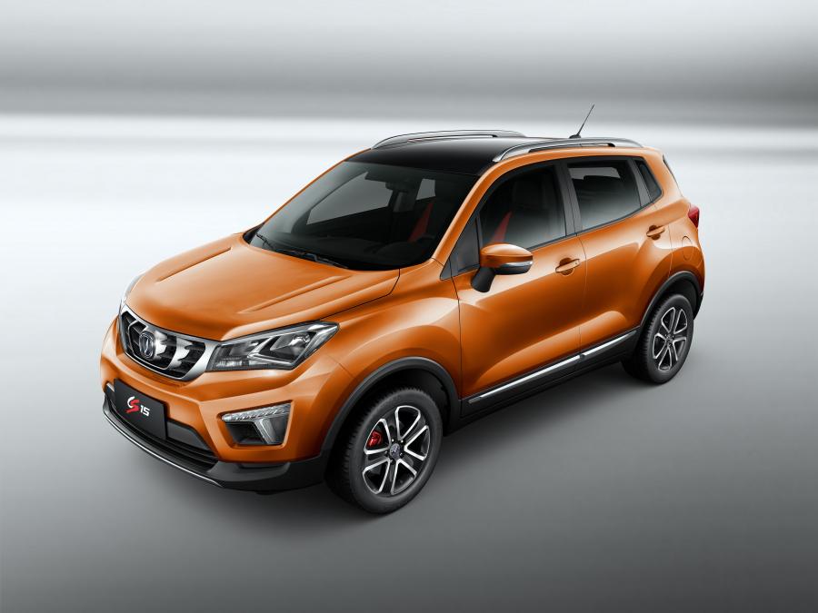  ChangAn CS15 2016 года  (фото 7 из 16)